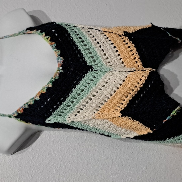 Free People Swim Up V-Neck Sleeveless Back Detail Tie Chevron Crochet Ta… - Picture 4 of 11